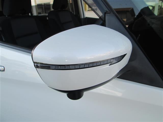 セレナ ハイウェイスター VセレクションII 1オナ 純9型ナビ セーフティパックB(31枚目)