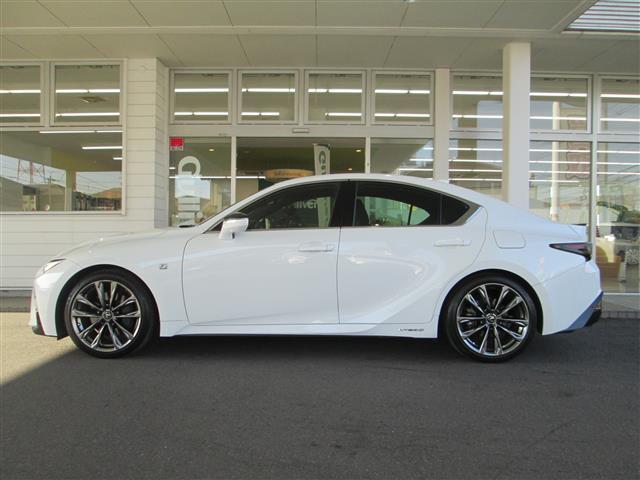 ＩＳ ＩＳ３００ｈ　Ｆスポーツ（28枚目）