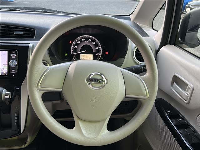 デイズ X Carrozzeriaナビ・フロント/バック/サイドカメラ・フルセグTV/BT Audio/CD/DVD/AM/FM・プッシュS・電格ウィンカーミラー・オートリトラクタブルミラー・アイドリングストップ(3枚目)