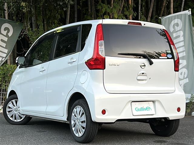 デイズ X Carrozzeriaナビ・フロント/バック/サイドカメラ・フルセグTV/BT Audio/CD/DVD/AM/FM・プッシュS・電格ウィンカーミラー・オートリトラクタブルミラー・アイドリングストップ(26枚目)