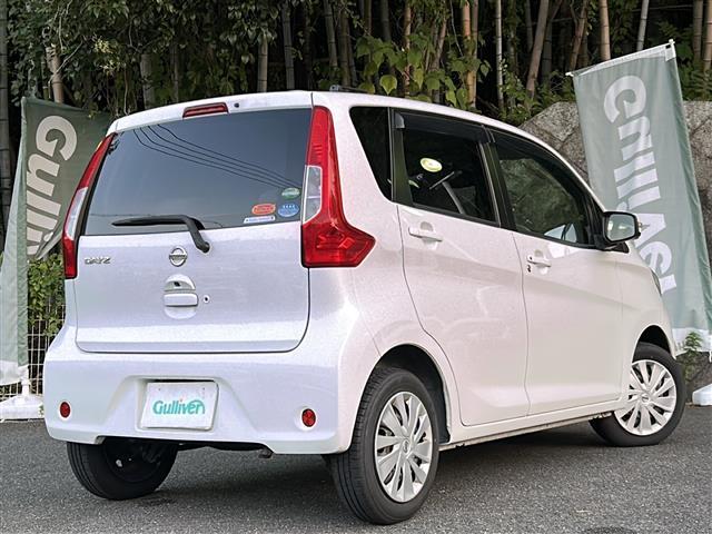 デイズ X Carrozzeriaナビ・フロント/バック/サイドカメラ・フルセグTV/BT Audio/CD/DVD/AM/FM・プッシュS・電格ウィンカーミラー・オートリトラクタブルミラー・アイドリングストップ(28枚目)