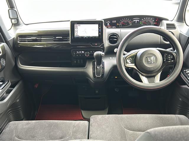 N-BOXカスタム G・Lホンダセンシング 純正ナビ・フルセグTV/BT Audio/CD/DVD/AUX・USB/AM/FM/SD/iPod・バックカメラ・ビルトインETC・純正ドラレコ・レーダークルコン・プッシュS・無限フロアマット(2枚目)