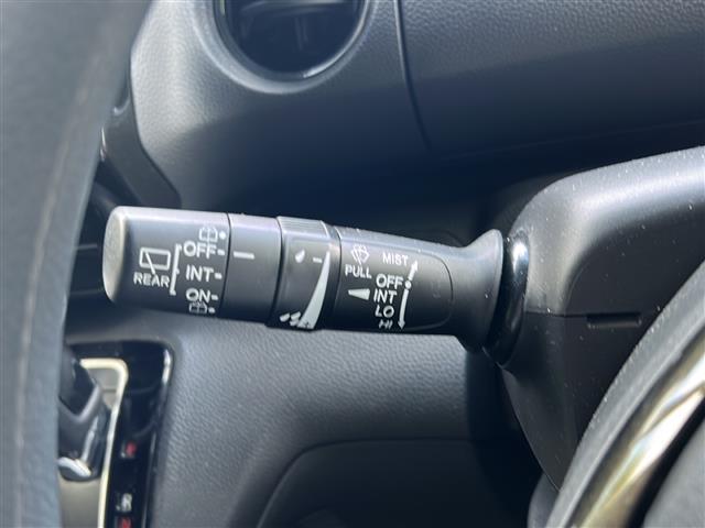 N-BOXカスタム G・Lホンダセンシング 純正ナビ・フルセグTV/BT Audio/CD/DVD/AUX・USB/AM/FM/SD/iPod・バックカメラ・ビルトインETC・純正ドラレコ・レーダークルコン・プッシュS・無限フロアマット(6枚目)