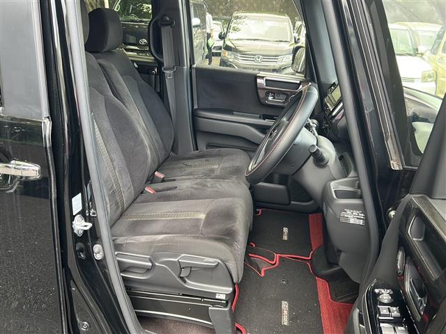 N-BOXカスタム G・Lホンダセンシング 純正ナビ・フルセグTV/BT Audio/CD/DVD/AUX・USB/AM/FM/SD/iPod・バックカメラ・ビルトインETC・純正ドラレコ・レーダークルコン・プッシュS・無限フロアマット(18枚目)