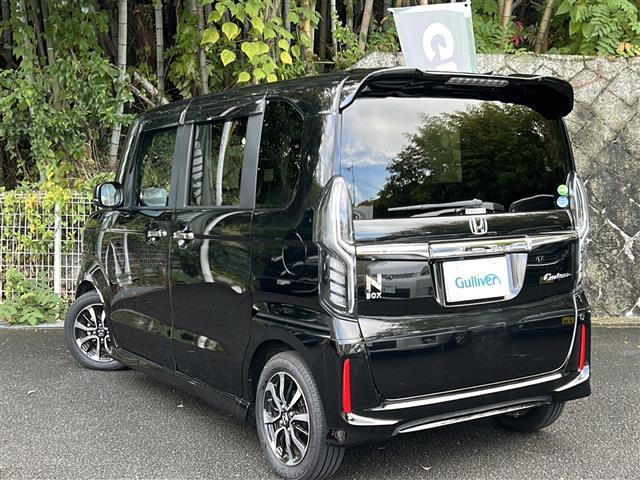 N-BOXカスタム G・Lホンダセンシング 純正ナビ・フルセグTV/BT Audio/CD/DVD/AUX・USB/AM/FM/SD/iPod・バックカメラ・ビルトインETC・純正ドラレコ・レーダークルコン・プッシュS・無限フロアマット(32枚目)