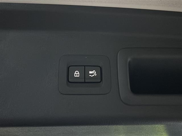 CX-30 XD プロアクティブ ツーリングセレクション ワンオーナー・純正メーカーオプションナビ・フルセグTV・BT Audio・CD・DVD・バック/サイド/フロントカメラ・360°ビューモニター・レーダークルーズコントロール・ETC・衝突軽減装置(18枚目)