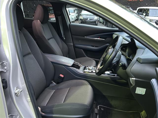 CX-30 XD プロアクティブ ツーリングセレクション ワンオーナー・純正メーカーオプションナビ・フルセグTV・BT Audio・CD・DVD・バック/サイド/フロントカメラ・360°ビューモニター・レーダークルーズコントロール・ETC・衝突軽減装置(20枚目)