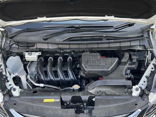 セレナ ハイウェイスター Vセレクション ワンオーナー・純ナビ・フルセグTV・BT Audio・CD・DVD・フリップダウンモニター・レーダークルーズコントロール・バックカメラ・アラウンドビューモニター・両側パワースライドドア・プロパイロット(42枚目)