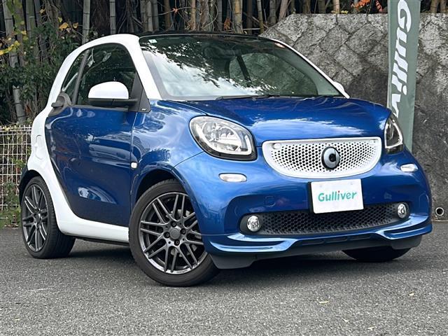 スマートフォーツークーペ BRABUS スポーツ Panasonicナビ・フルセグTV ・BT Audio・バックカメラ・クルーズコントロール・ETC・ガラスルーフ・衝突軽減装置・車線逸脱防止装置・コーナーセンサー・アイドリングストップ・パドルシフト(2枚目)