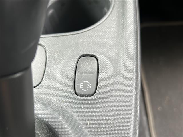 スマートフォーツークーペ BRABUS スポーツ Panasonicナビ・フルセグTV ・BT Audio・バックカメラ・クルーズコントロール・ETC・ガラスルーフ・衝突軽減装置・車線逸脱防止装置・コーナーセンサー・アイドリングストップ・パドルシフト(38枚目)