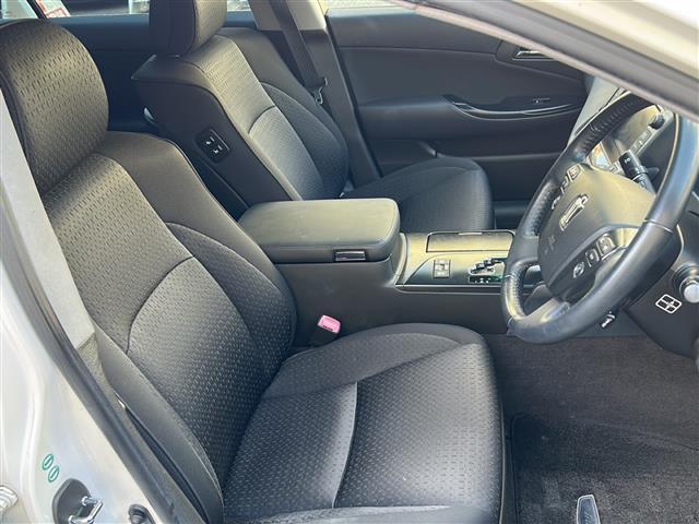 クラウン 2.5アスリート ナビパッケージ(14枚目)