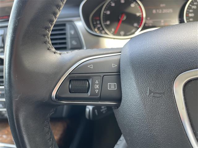 Ａ６ ２．８ＦＳＩクワトロ　純正ナビ　フルセグＴＶ　全方位カメラ　黒革シート　シートヒーター　ＥＴＣ　ＢＯＳＥサウンド　パーキングアシスト（23枚目）