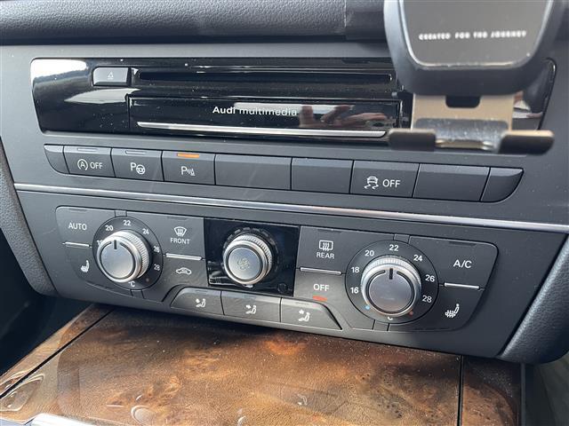 Ａ６ ２．８ＦＳＩクワトロ　純正ナビ　フルセグＴＶ　全方位カメラ　黒革シート　シートヒーター　ＥＴＣ　ＢＯＳＥサウンド　パーキングアシスト（25枚目）