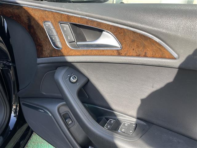 Ａ６ ２．８ＦＳＩクワトロ　純正ナビ　フルセグＴＶ　全方位カメラ　黒革シート　シートヒーター　ＥＴＣ　ＢＯＳＥサウンド　パーキングアシスト（29枚目）