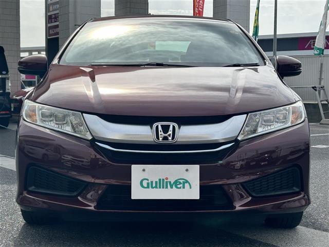 グレイス ハイブリッドLX 純正ナビ バックカメラ クルーズコントロール ETC プッシュスタート スマートキー スペアキー パワーウィンドウ パワーステアリング 保証書 取扱説明書 記録簿 キセノンライト(29枚目)