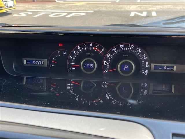 ヴォクシー ZS 煌II 社外ナビ 両側パワースライドドア ビルトインETC バックカメラ MTモード付AT パドルシフト ウォークスルー プッシュスタート スマートキー 純正16インチアルミホイール ハロゲン USB入力端子(3枚目)