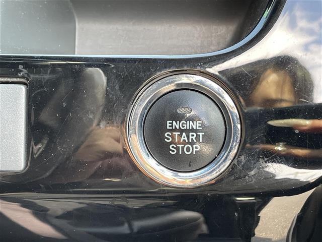 ヴォクシー ZS 煌II 社外ナビ 両側パワースライドドア ビルトインETC バックカメラ MTモード付AT パドルシフト ウォークスルー プッシュスタート スマートキー 純正16インチアルミホイール ハロゲン USB入力端子(7枚目)