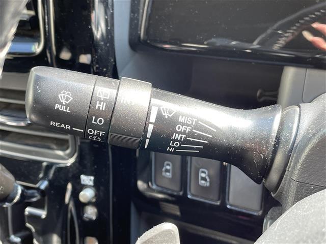 ヴォクシー ZS 煌II 社外ナビ 両側パワースライドドア ビルトインETC バックカメラ MTモード付AT パドルシフト ウォークスルー プッシュスタート スマートキー 純正16インチアルミホイール ハロゲン USB入力端子(15枚目)