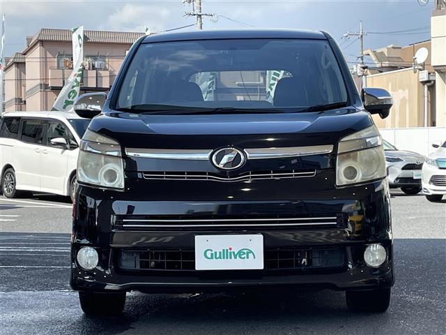 ヴォクシー ZS 煌II 社外ナビ 両側パワースライドドア ビルトインETC バックカメラ MTモード付AT パドルシフト ウォークスルー プッシュスタート スマートキー 純正16インチアルミホイール ハロゲン USB入力端子(28枚目)