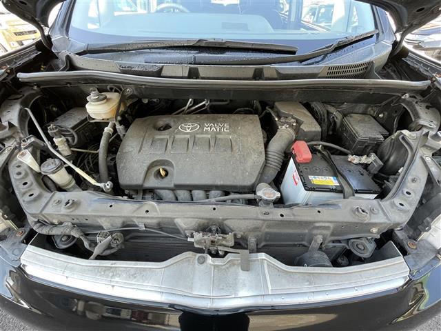 ヴォクシー ZS 煌II 社外ナビ 両側パワースライドドア ビルトインETC バックカメラ MTモード付AT パドルシフト ウォークスルー プッシュスタート スマートキー 純正16インチアルミホイール ハロゲン USB入力端子(38枚目)