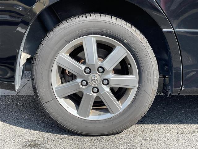 ヴォクシー ZS 煌II 社外ナビ 両側パワースライドドア ビルトインETC バックカメラ MTモード付AT パドルシフト ウォークスルー プッシュスタート スマートキー 純正16インチアルミホイール ハロゲン USB入力端子(40枚目)