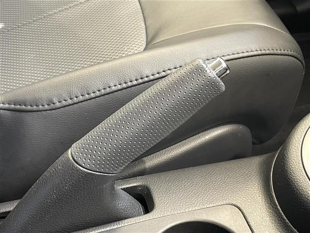 エクストレイル 20Xtt 純正ナビ ダウンヒルアシスト 4WD バックカメラ ビルトインETC クルコン 全席シートヒーター ルーフレール スマートキー スペアキー USB入力端子 純正18インチAW キセノンヘッドライト(12枚目)