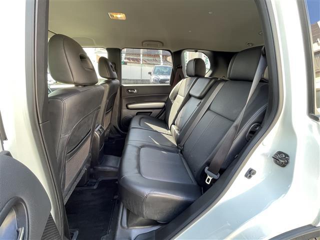 エクストレイル 20Xtt 純正ナビ ダウンヒルアシスト 4WD バックカメラ ビルトインETC クルコン 全席シートヒーター ルーフレール スマートキー スペアキー USB入力端子 純正18インチAW キセノンヘッドライト(24枚目)