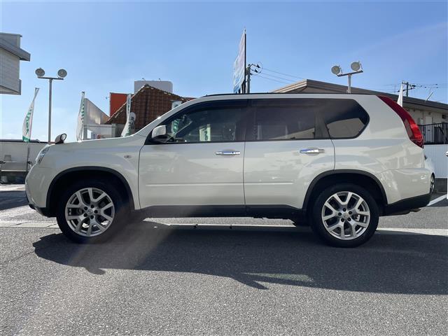 エクストレイル 20Xtt 純正ナビ ダウンヒルアシスト 4WD バックカメラ ビルトインETC クルコン 全席シートヒーター ルーフレール スマートキー スペアキー USB入力端子 純正18インチAW キセノンヘッドライト(30枚目)