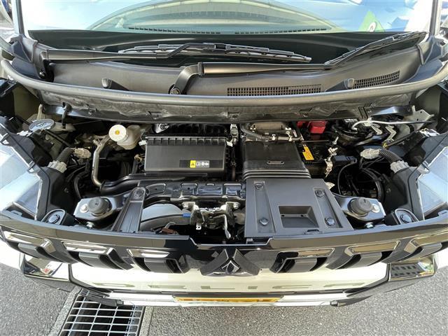 デリカミニ T プレミアム 10インチディスプレイオーディオ e-Assist アラウンドビューモニター レーダークルーズコントロール コーナーセンサー アイドリングストップ 両側パワースライドドア シートヒーター LEDライト(38枚目)