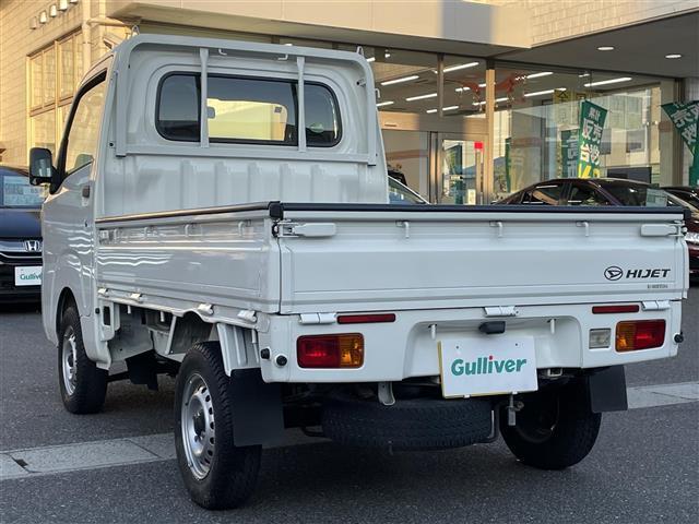 ハイゼットトラック スタンダード ラジオカセット(AM/FM) パワーステアリング 4WD 純正12インチアルミホイール 純正フロアマット ハロゲンヘッドライト 荷台3方向開き 保証書 記録簿 取扱説明書 スペアキー(43枚目)