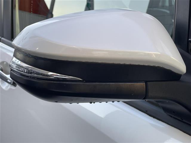 ノア Ｓｉ　ダブルバイビーＩＩ　純正ナビ　衝突軽減　クルコン　アイドリングストップ　オートハイビーム　ビルトインＥＴＣ　ドラレコ　バックカメラ　両側パワスラ　ウォークスルー　ＭＴ付きＡＴ　スマートキー　スペアキー　純正１６インチＡＷ（30枚目）