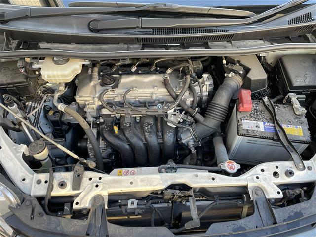 ノア Ｓｉ　ダブルバイビーＩＩ　純正ナビ　衝突軽減　クルコン　アイドリングストップ　オートハイビーム　ビルトインＥＴＣ　ドラレコ　バックカメラ　両側パワスラ　ウォークスルー　ＭＴ付きＡＴ　スマートキー　スペアキー　純正１６インチＡＷ（39枚目）