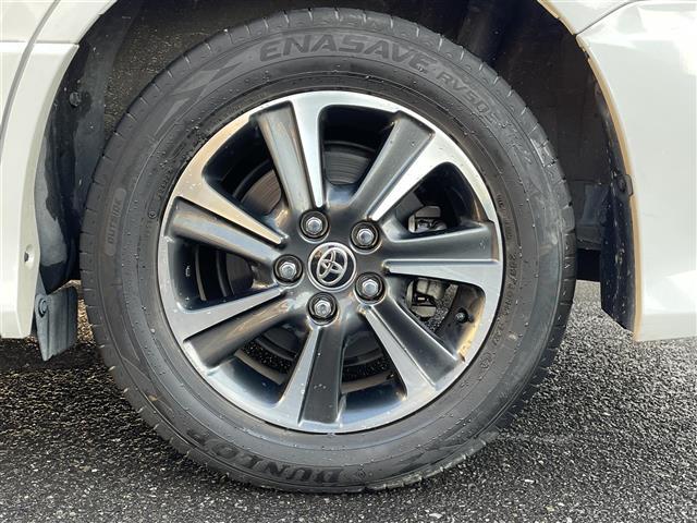 ノア Ｓｉ　ダブルバイビーＩＩ　純正ナビ　衝突軽減　クルコン　アイドリングストップ　オートハイビーム　ビルトインＥＴＣ　ドラレコ　バックカメラ　両側パワスラ　ウォークスルー　ＭＴ付きＡＴ　スマートキー　スペアキー　純正１６インチＡＷ（41枚目）