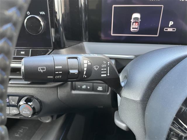 ノート オーテック　クロスオーバー　ＫＥＮＷＯＯＤサウンド　置くだけ充電　純正ナビ　プロパイロット　ＡＣＣ　レーンキープ　全カメ　ステアリングヒーター　オートハイビーム　ＥＴＣ　ドラレコ　ルーフレール　４ＷＤ　スペアキー　純正１６ＡＷ（16枚目）