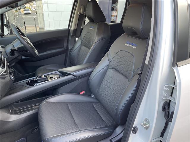 ノート オーテック　クロスオーバー　ＫＥＮＷＯＯＤサウンド　置くだけ充電　純正ナビ　プロパイロット　ＡＣＣ　レーンキープ　全カメ　ステアリングヒーター　オートハイビーム　ＥＴＣ　ドラレコ　ルーフレール　４ＷＤ　スペアキー　純正１６ＡＷ（25枚目）