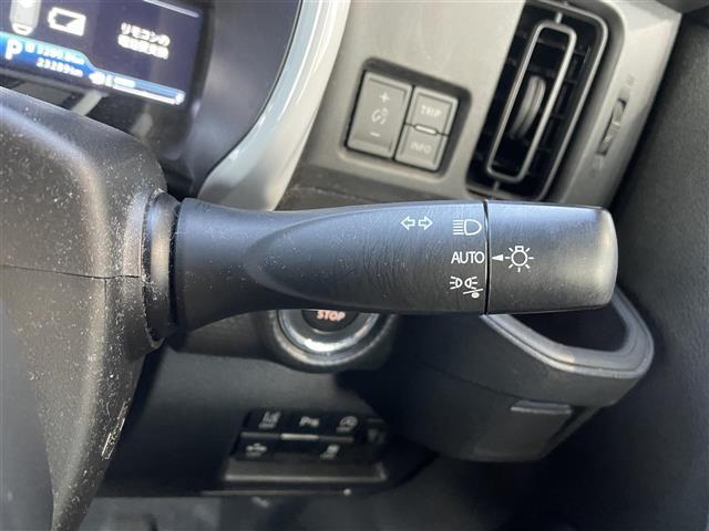 ハスラー ハイブリッドＧ　社外ナビ　衝突軽減　オートマチックハイビーム　アイドリングストップ　バックカメラ　ドラレコ　Ｄ＋Ｎ席シートヒーター　レーンキープアシスト　プッシュスタート　スマートキー　スペアキー　純正１５ＡＷ（12枚目）