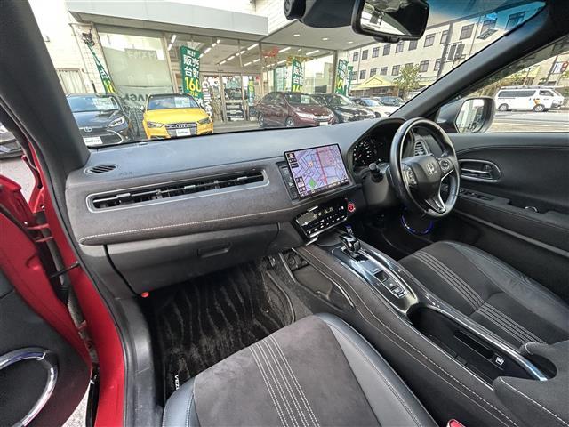 ヴェゼル ハイブリッドＲＳ・ホンダセンシング　ワンオーナー　社外１０インチメモリナビ　Ｈｏｎｄａ　ＳＥＮＳＩＮＧ　アイドリングストップ　バックカメラ　レオニスホイール　ＬＥＤヘッドライト　前後ドライブレコーダー　シートヒーター　プッシュスタート（27枚目）
