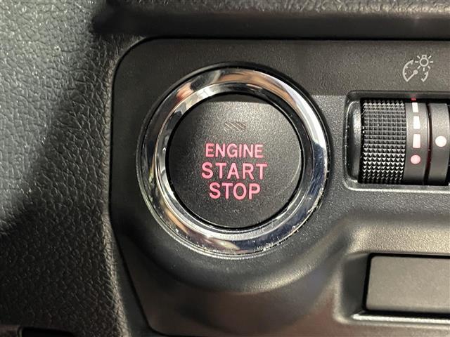 ＷＲＸ Ｓ４ ＳＴＩスポーツアイサイト　純正８インチナビ　サンルーフ　ＳＴＩエアロ　アイサイト　ブラインドスポットモニター　コーナーセンサーＰＬＯＶＡリアウィング　ＲＥＣＡＲＯシート　シートヒーター　パワーシート　純正１８インチＡＷ　ＥＴＣ（18枚目）