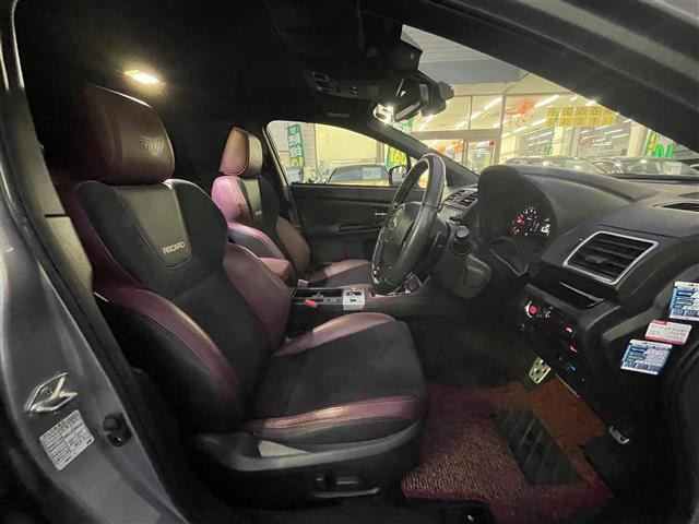 ＷＲＸ Ｓ４ ＳＴＩスポーツアイサイト　純正８インチナビ　サンルーフ　ＳＴＩエアロ　アイサイト　ブラインドスポットモニター　コーナーセンサーＰＬＯＶＡリアウィング　ＲＥＣＡＲＯシート　シートヒーター　パワーシート　純正１８インチＡＷ　ＥＴＣ（19枚目）