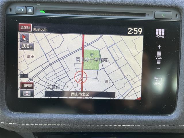 ヴェゼル ハイブリッドＲＳ・ホンダセンシング　純正メモリナビ　Ｈｏｎｄａ　ＳＥＮＳＩＮＧ　バックカメラ　アイドリングストップ　シートヒーター　ハーフレザーシート　純正１８インチＡＷ　プッシュスタート　スマートキー　ＥＴＣ（13枚目）