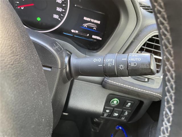 ヴェゼル ハイブリッドＲＳ・ホンダセンシング　純正メモリナビ　Ｈｏｎｄａ　ＳＥＮＳＩＮＧ　バックカメラ　アイドリングストップ　シートヒーター　ハーフレザーシート　純正１８インチＡＷ　プッシュスタート　スマートキー　ＥＴＣ（20枚目）