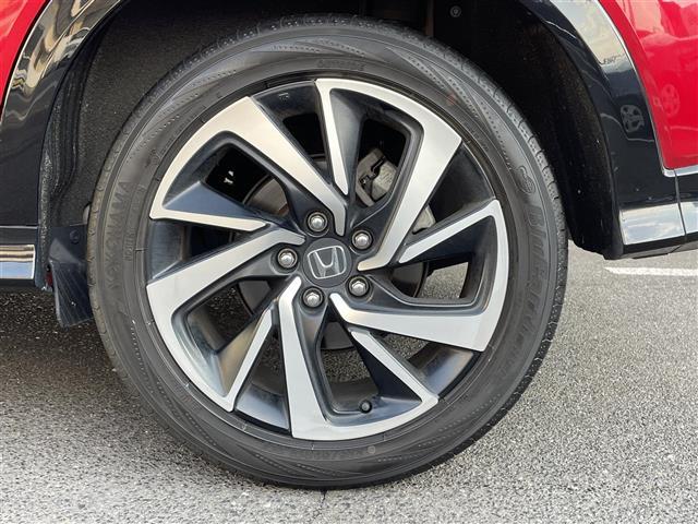 ヴェゼル ハイブリッドＲＳ・ホンダセンシング　純正メモリナビ　Ｈｏｎｄａ　ＳＥＮＳＩＮＧ　バックカメラ　アイドリングストップ　シートヒーター　ハーフレザーシート　純正１８インチＡＷ　プッシュスタート　スマートキー　ＥＴＣ（41枚目）