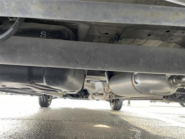 アルトラパン XL 社外SDナビ バックカメラ D席シートヒーター アイドリングストップ プッシュスタート スマートキー 純正14インチアルミホイール パワーステアリング パワーウィンドウ 保証書 記録簿 取扱説明書(36枚目)