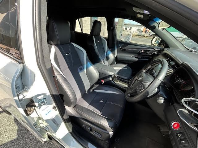 ハリアー エレガンス G’s 純正SDナビ/サンルーフ/ステアリングアシステッド・ビークルスタビリティコントロール/ドライブレコーダー/バックカメラ/Bluetooth/MT付AT/4WD/寒冷地仕様/純正アルミ(19枚目)