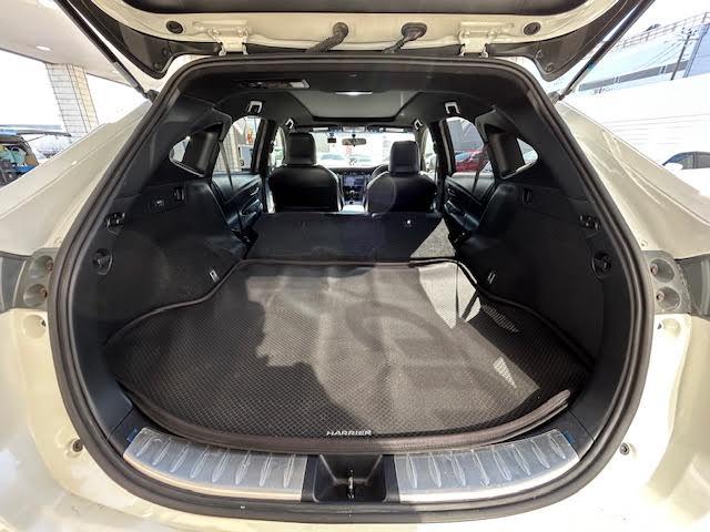 ハリアー エレガンス G’s 純正SDナビ/サンルーフ/ステアリングアシステッド・ビークルスタビリティコントロール/ドライブレコーダー/バックカメラ/Bluetooth/MT付AT/4WD/寒冷地仕様/純正アルミ(29枚目)