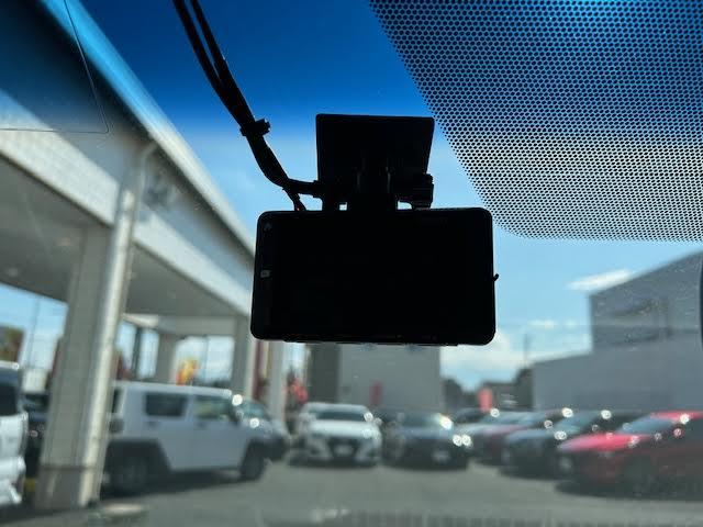 ハリアー エレガンス G’s 純正SDナビ/サンルーフ/ステアリングアシステッド・ビークルスタビリティコントロール/ドライブレコーダー/バックカメラ/Bluetooth/MT付AT/4WD/寒冷地仕様/純正アルミ(39枚目)