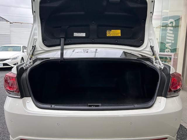 クラウン アスリートG-T 純正SDナビ/シートヒーター/エアシート/サンルーフ/BSM/レーダークルーズコントロール/ドラレコ/メモリーシート/Bluetooth/パワーシート/バックカメラ/クリアランスソナー/カーテシライト(14枚目)