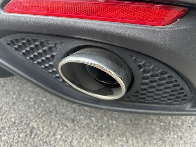 ジュリア ヴェローチェ ワンオーナー/メーカーナビ/harman/kardonプレミアムオーディオシステム/アダプティブクルーズコントロール/レッドスポーツ革シート/ステアリングヒーター/シートヒーター/BSM(36枚目)