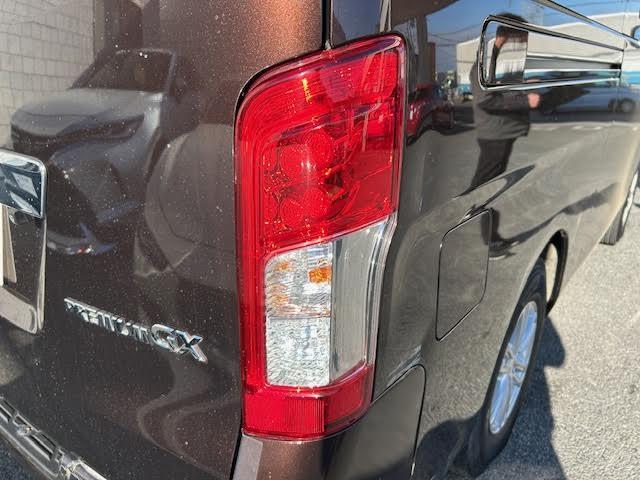 ＮＶ３５０キャラバンバン ロングプレミアムＧＸ　ワンオーナー　衝突被害軽減ブレーキ　純正メモリナビ　ＭＪ３２０Ｄ－Ｗ　アラウンドビューモニター　社外ベットキッド　両側オートクロージャー　純正前後ドライブレコーダー　ＥＴＣ（31枚目）