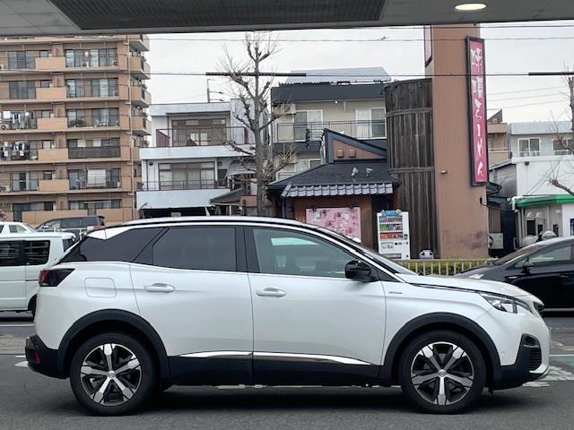 ３００８ ＧＴライン　／禁煙車／ワンオーナー／純正ナビ／バックカメラ／黒半革コンビシート／ＥＴＣ／純正１８アルミ／レーンキープ／エマージェンシーブレーキ／アクティブＢＳＭ／ＡＣＣ／電動テールゲート／オートハイビーム／（16枚目）